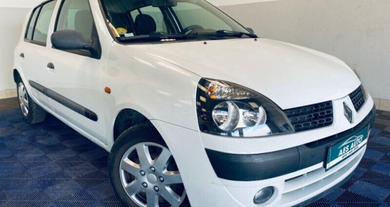 Utilisé 2003 Renault Clio II Authentique Citadine | 3 490 € (Prix juste) - Image 1/4