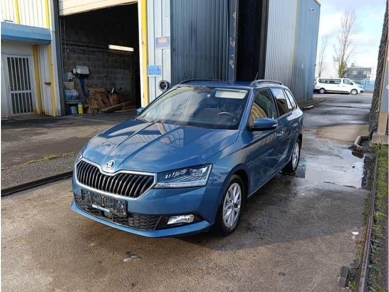 Bleu Occasion 2021 Skoda Fabia Style Break | 14 890 € (Prix juste) - Image 1/4
