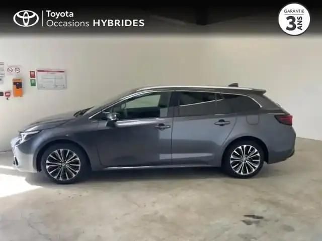 Occasion Toyota Corolla Design 2024 Blanc Break