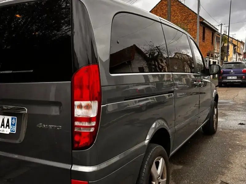 Utilisé 2012 Mercedes Viano Monospace | 19 900 € - Image 1/4
