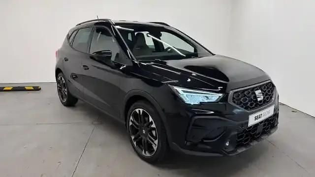 Noir minuit Nouvelle 2025 Seat Arona SUV | 26 495 € (Prix cher) - Image 1/4