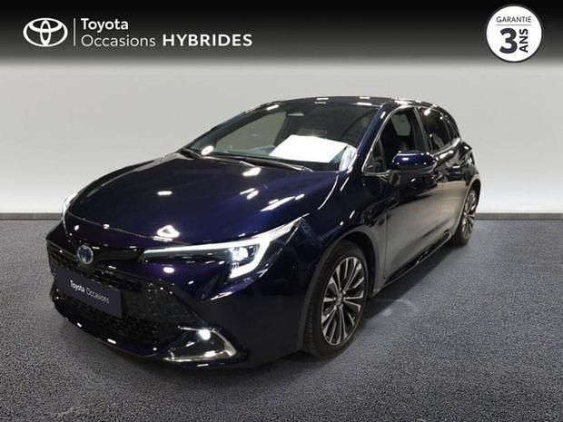 Bleu Utilisé 2024 Toyota Corolla Design | 27 490 € (Prix juste) - Image 1/4