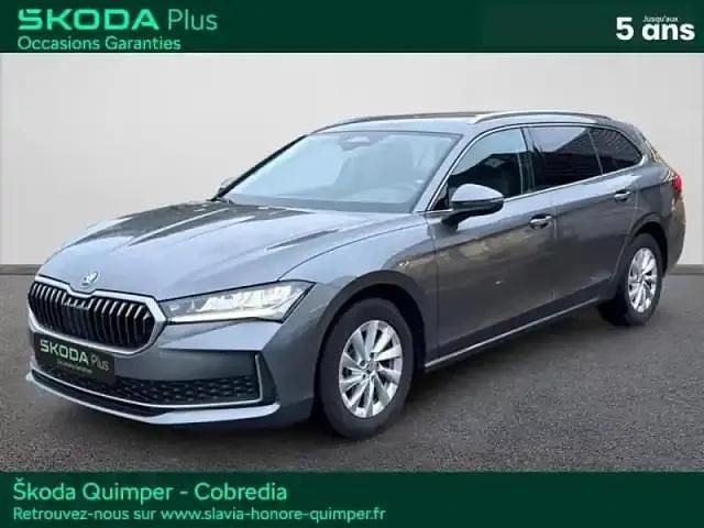 Occasion Skoda Superb Selection 150 ch (110 kW) 2024 Gris graphite métallisée Break