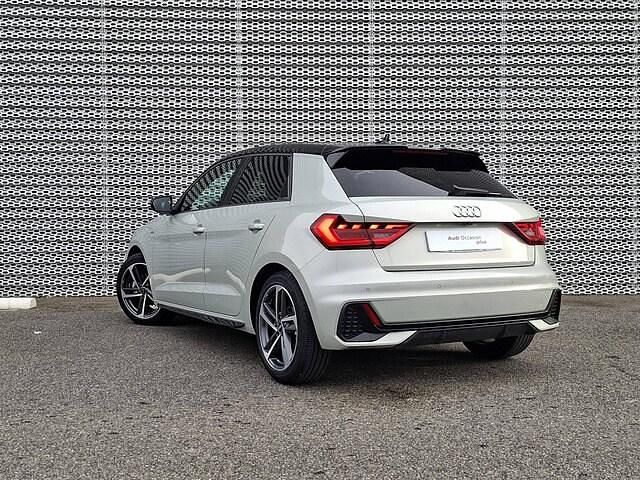 Occasion Audi A1 Sportback S-line plus 116 ch (85 kW) 2025 Argent rosée métallisé noir mythe métallisé Citadine