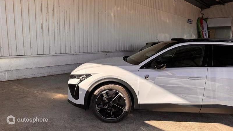 Nouvelle Peugeot e-408 GTi 154 kW (210 ch) 2025 Blanc SUV