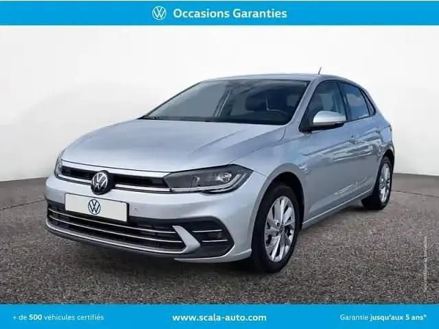 Reflex silver metallic Utilisé 2024 VW Polo Style Berline | 22 490 € (Prix assez cher) - Image 1/4
