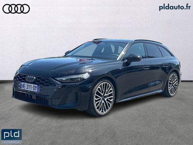 Noir Utilisé 2025 Audi A5 S-Line Coupé | 73 990 € - Image 1/4