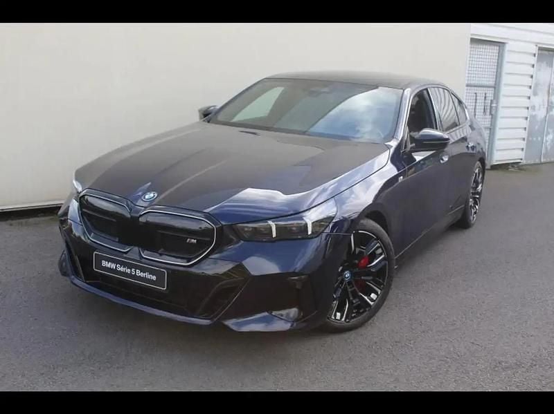 Bleu Utilisé 2025 BMW i5 Comfort Edition Berline | 99 900 € (Prix juste) - Image 1/4