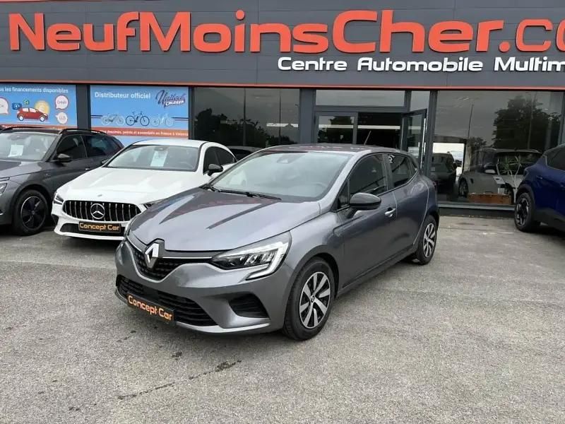 Gris Utilisé 2022 Renault Clio V Equilibre Berline | 13 990 € (Prix juste) - Image 1/2