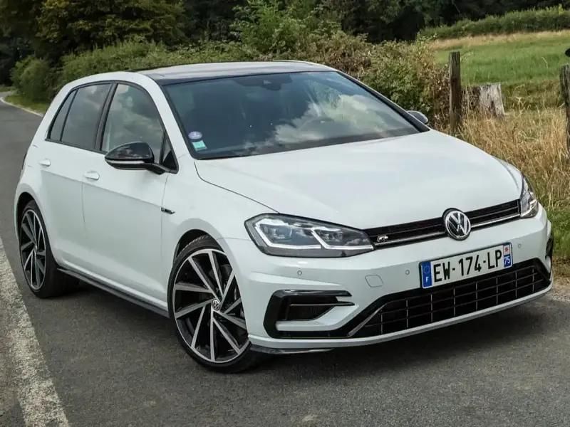 Blanc Utilisé 2017 VW Golf VII Edition Berline | 14 500 € (Prix juste) - Image 1/2