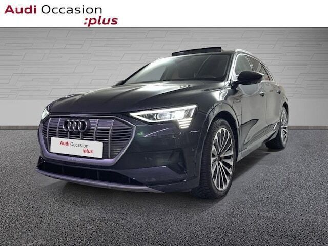 Gris manhattan métallisé Utilisé 2022 Audi e-tron Advanced SUV | 46 739 € (Prix juste) - Image 1/4