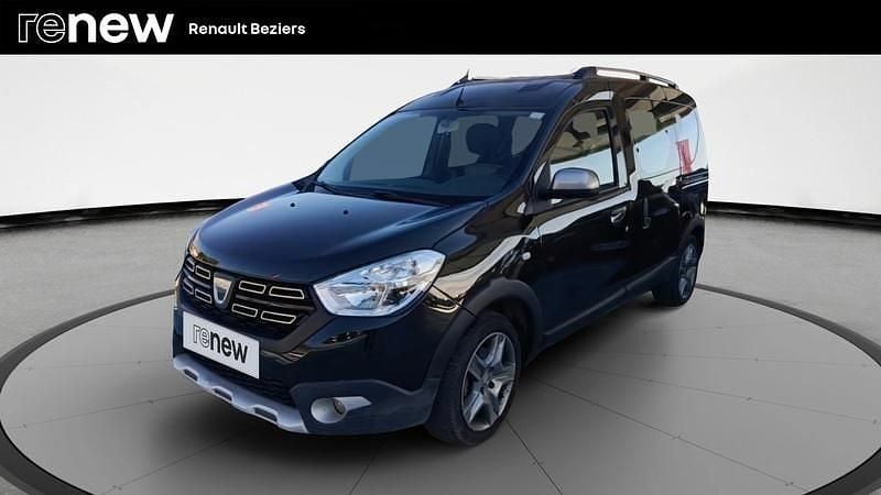 Noir Utilisé 2020 Dacia Dokker Stepway Van | 14 990 € (Prix juste) - Image 1/4