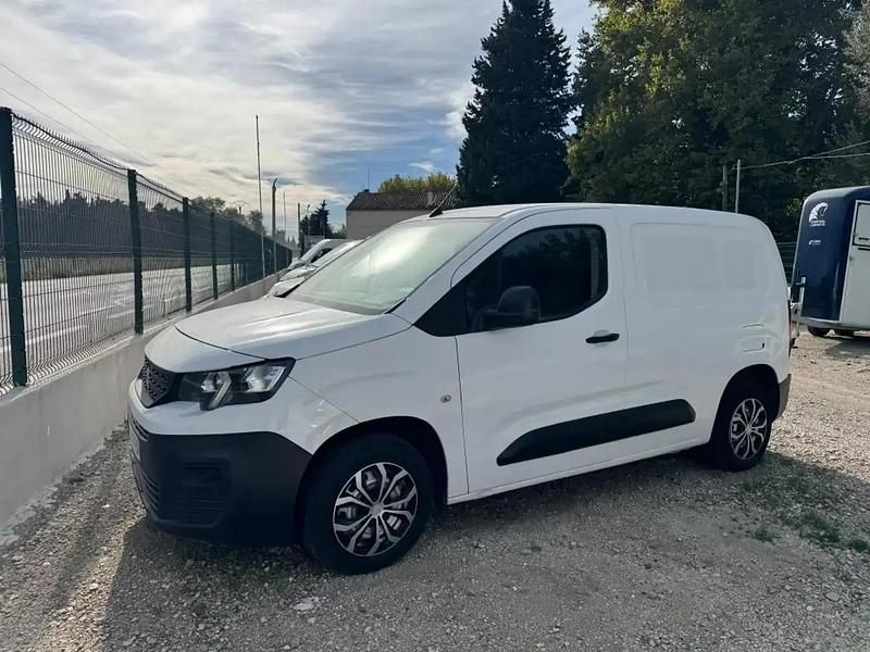 Occasion Peugeot Partner Premium 101 ch (74 kW) 2020 Monospace