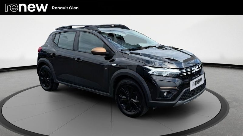 Noir Utilisé 2024 Dacia Sandero Extreme Citadine | 16 990 € (Prix assez cher) - Image 1/4
