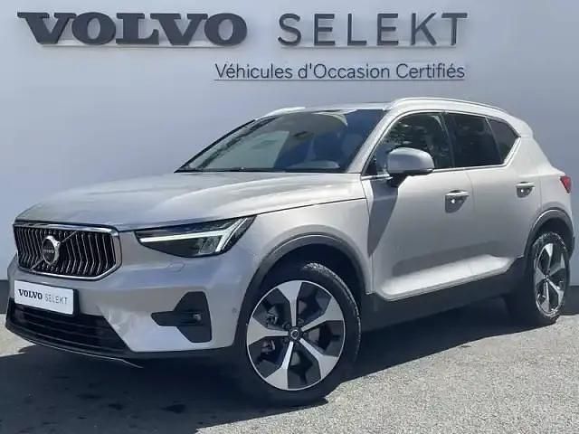 Argent aurore Occasion 2022 Volvo XC40 SUV | 35 890 € - Image 1/4