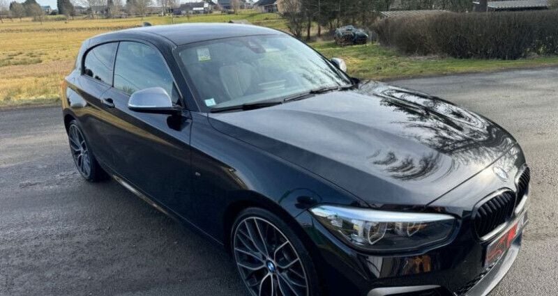 Noir Utilisé 2018 BMW M140 M Performance Berline | 35 999 € (Bon prix) - Image 1/4