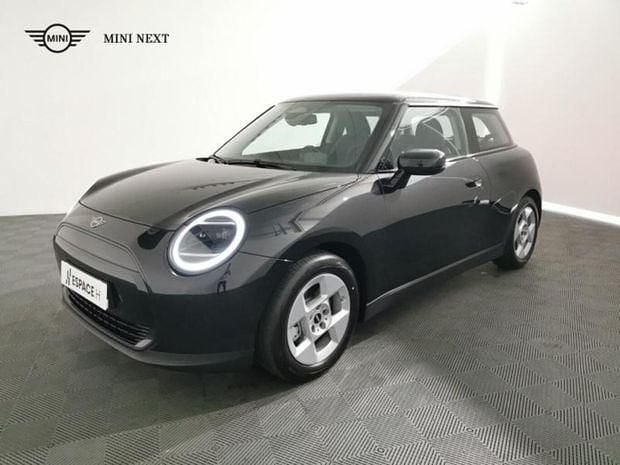 Utilisé 2025 Mini Cooper Classic Citadine | 33 470 € (Prix cher) - Image 1/4