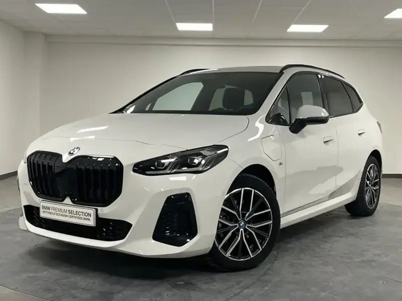 Blanc Utilisé 2023 BMW 225 M Sport Monospace | 36 900 € (Bon prix) - Image 1/4