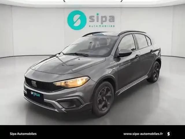 Gris Occasion 2022 Fiat Tipo Cross Berline | 14 850 € (Bon prix) - Image 1/4