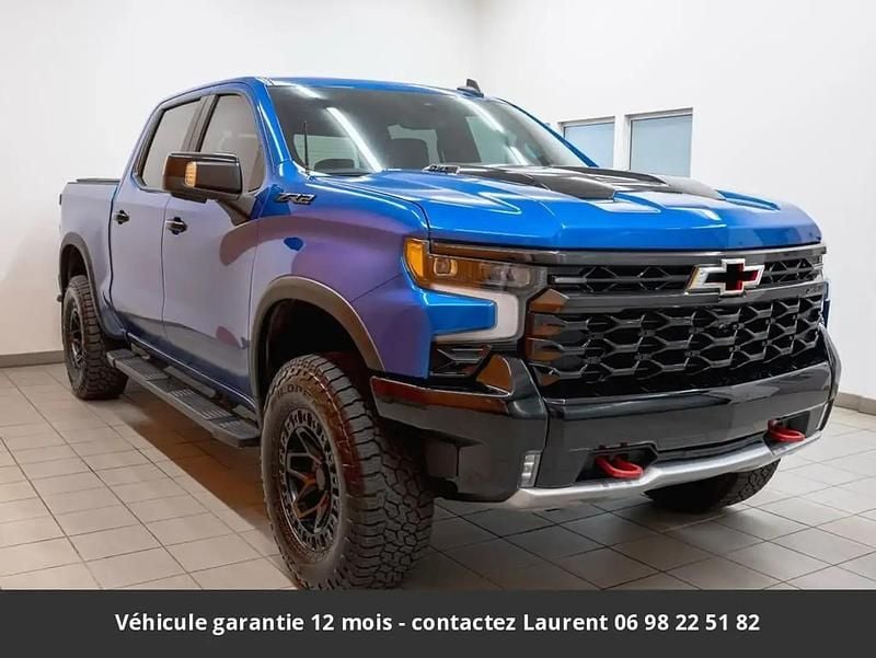 Bleu Occasion 2023 Chevrolet Silverado Monospace | 62 031 € (Prix juste) - Image 1/4