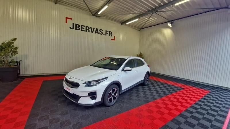 Blanc Utilisé 2021 Kia XCeed Active SUV | 17 490 € (Prix juste) - Image 1/4