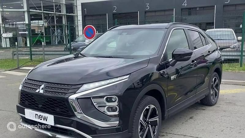 Noir Nouvelle 2024 Mitsubishi Eclipse Cross SUV | 28 999 € - Image 1/4