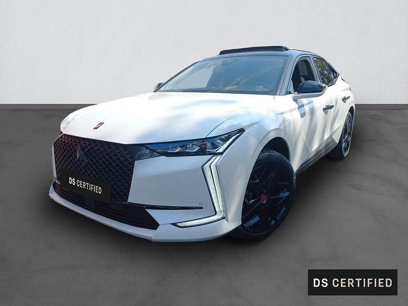 Blanc Utilisé 2022 DS Automobiles DS4 Performance Line Plus Berline | 28 990 € - Image 1/4