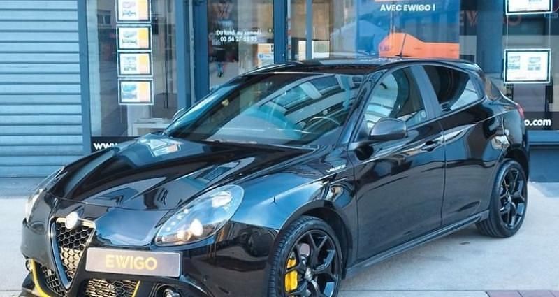 Noir Utilisé 2020 Alfa Romeo Giulietta Edizione Speciale Berline | 19 490 € (Prix juste) - Image 1/4