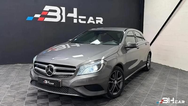 Gris Utilisé 2014 Mercedes A200 Berline | 16 990 € (Bon prix) - Image 1/4