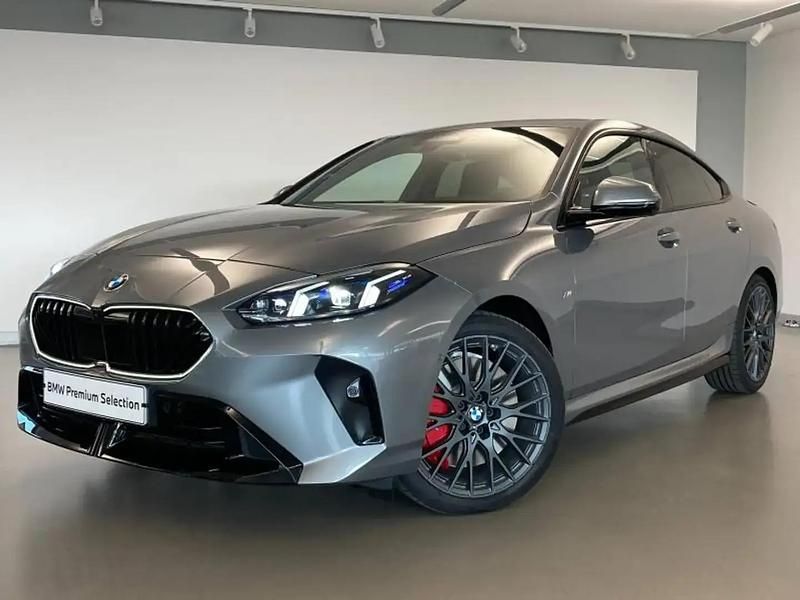 Gris Occasion 2025 BMW 220 M Sport Berline | 48 900 € (Prix assez cher) - Image 1/4