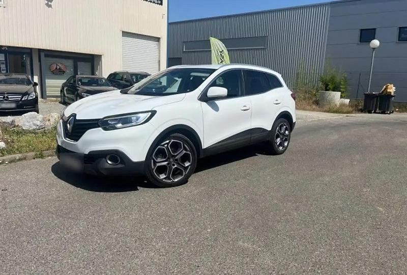 Blanc Utilisé 2016 Renault Kadjar Zen SUV | 11 990 € (Prix juste) - Image 1/4