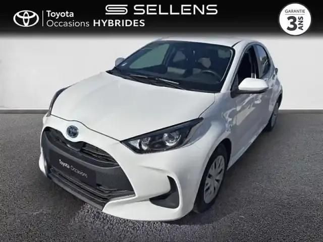 Occasion Toyota Yaris Hybrid 116 ch (85 kW) 2023 Blanc Berline