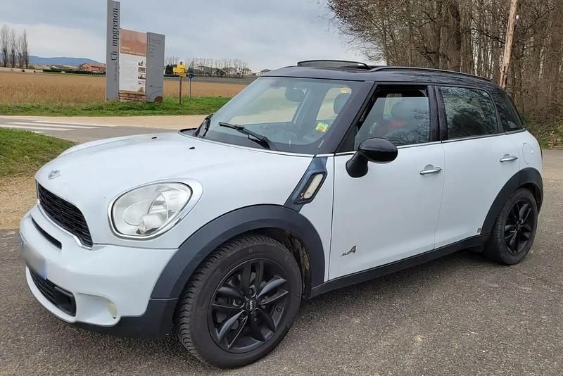 Occasion 2011 Mini Cooper D Countryman SUV | 4 300 € - Image 1/4