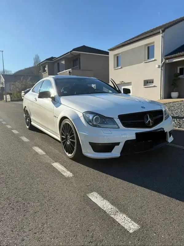 Utilisé 2014 Mercedes C63 AMG AMG Coupé | 40 000 € (Bon prix) - Image 1/4