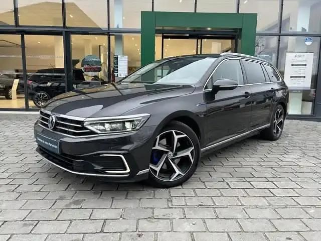 Gris Occasion 2020 VW Passat Break | 21 480 € (Super prix) - Image 1/4