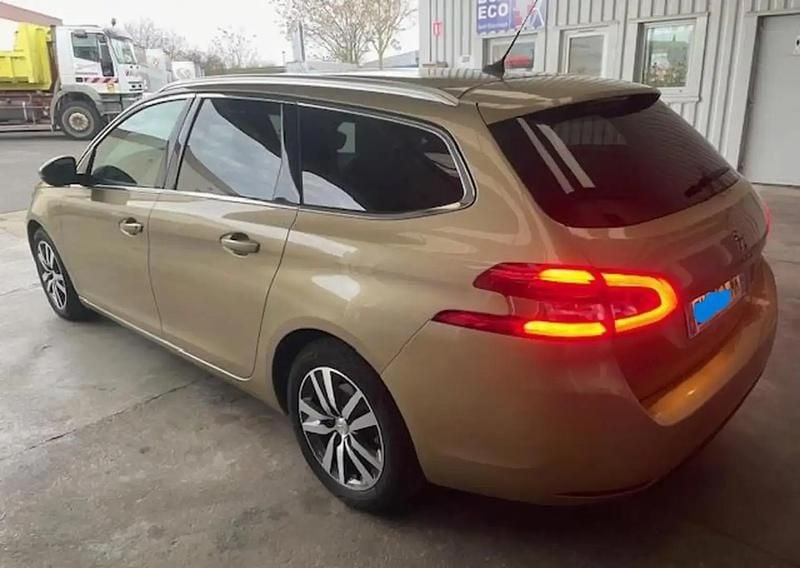 Occasion 2018 Peugeot 308 S Berline | 6 500 € (Super prix) - Image 1/4