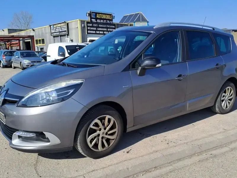 Gris Utilisé 2015 Renault Grand Scénic III LIMITED Monospace | 5 990 € (Bon prix) - Image 1/4