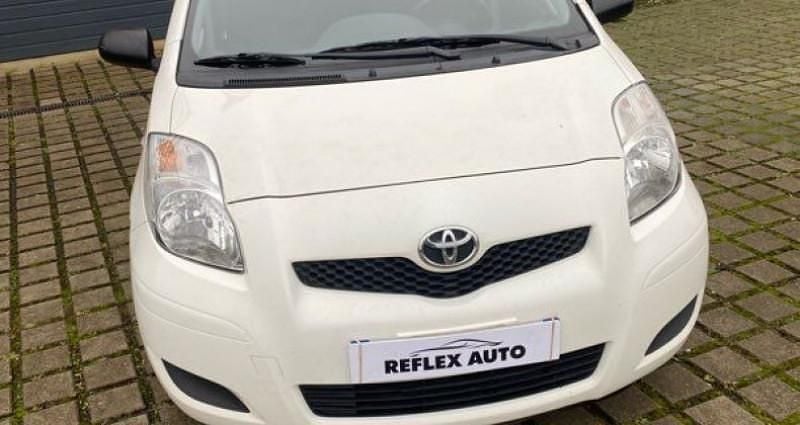 Blanc Occasion 2011 Toyota Yaris Citadine | 3 990 € - Image 1/4