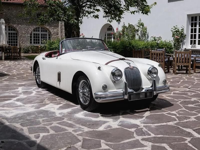 Blanc Occasion 1959 Jaguar XK Cabriolet | 100 000 € - Image 1/4
