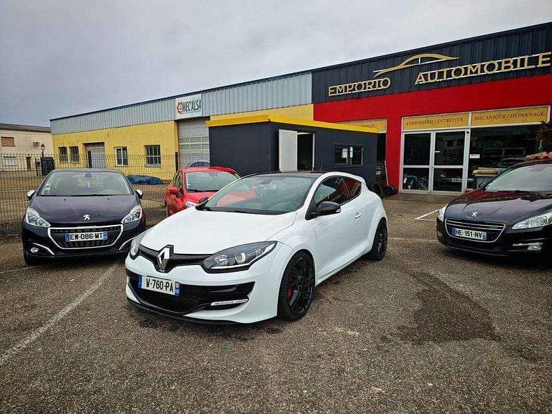 Occasion Renault Mégane III R.S. 265 ch (194 kW) 2014 Blanc Coupé