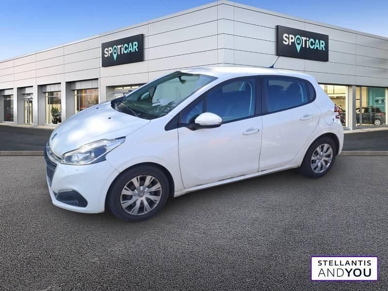 Utilisé 2019 Peugeot 208 Business-Line Citadine | 9 900 € (Bon prix) - Image 1/4