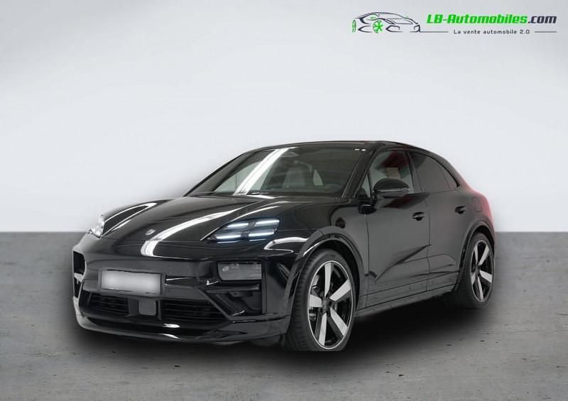 Utilisé 2025 Porsche Macan Turbo SUV | 150 600 € - Image 1/4