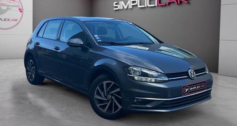 Utilisé 2018 VW Golf VII Sound Berline | 10 480 € (Prix juste) - Image 1/4