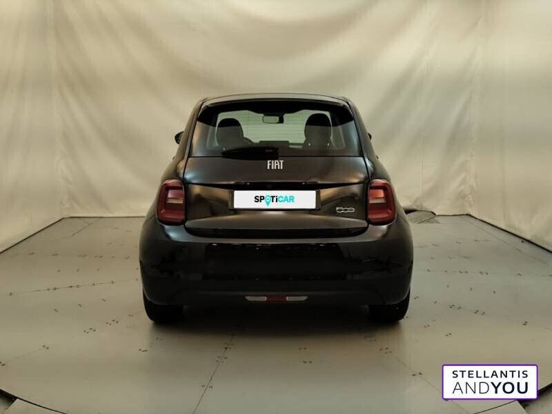 Occasion Fiat 500e 86 kW (118 ch) 2023 Noir Berline