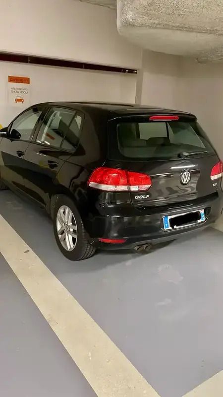 Utilisé 2011 VW Golf VI Comfortline Berline | 6 000 € (Prix juste) - Image 1/4