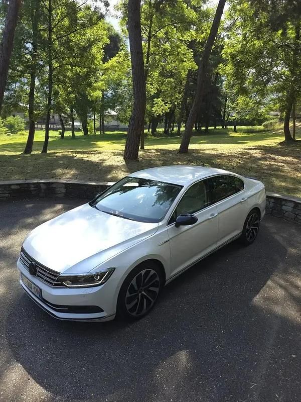 Occasion 2016 VW Passat Berline | 18 990 € (Bon prix) - Image 1/4