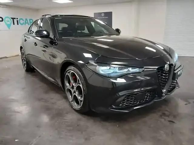 Occasion Alfa Romeo Giulia 210 ch (154 kW) 2024 Noir Berline