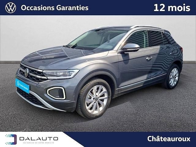 Utilisé 2023 VW T-Roc Style SUV | 28 400 € (Prix juste) - Image 1/4