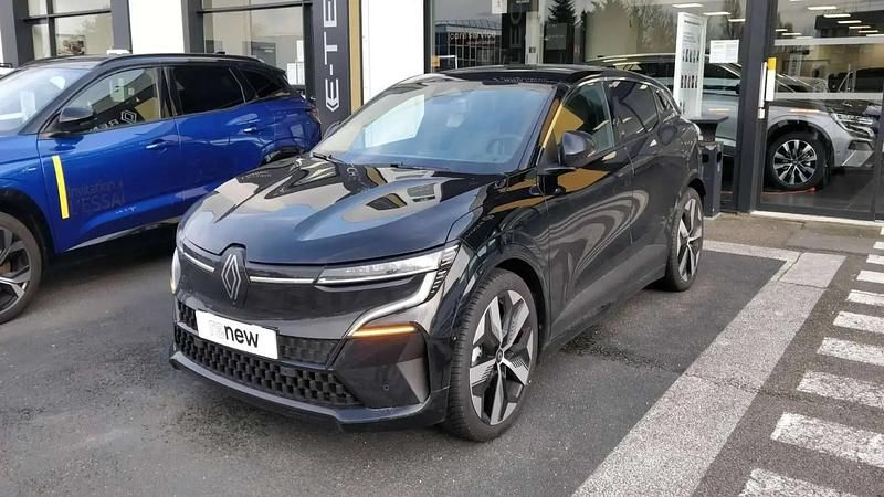 Noir Occasion 2024 Renault Megane E-Tech Techno Berline | 32 990 € - Image 1/4