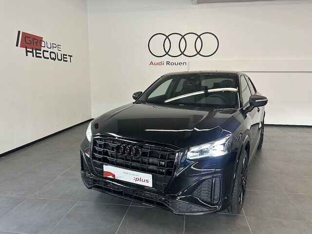 Noir mythe métallisé Utilisé 2024 Audi Q2 S-Line SUV | 39 900 € - Image 1/4